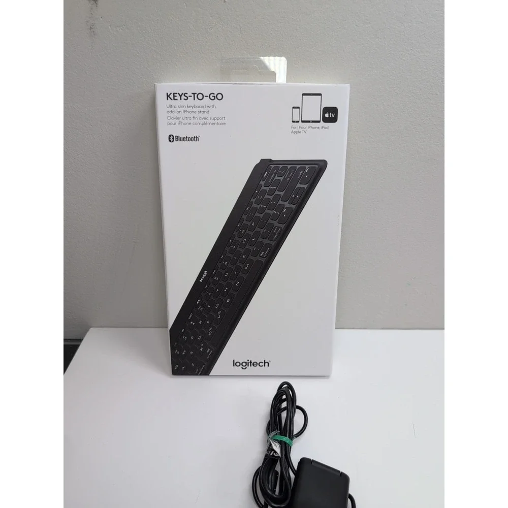 Logitech 920-006701 Keys-to-go Apple iPad, iPhone, Apple TV Portable W Camera